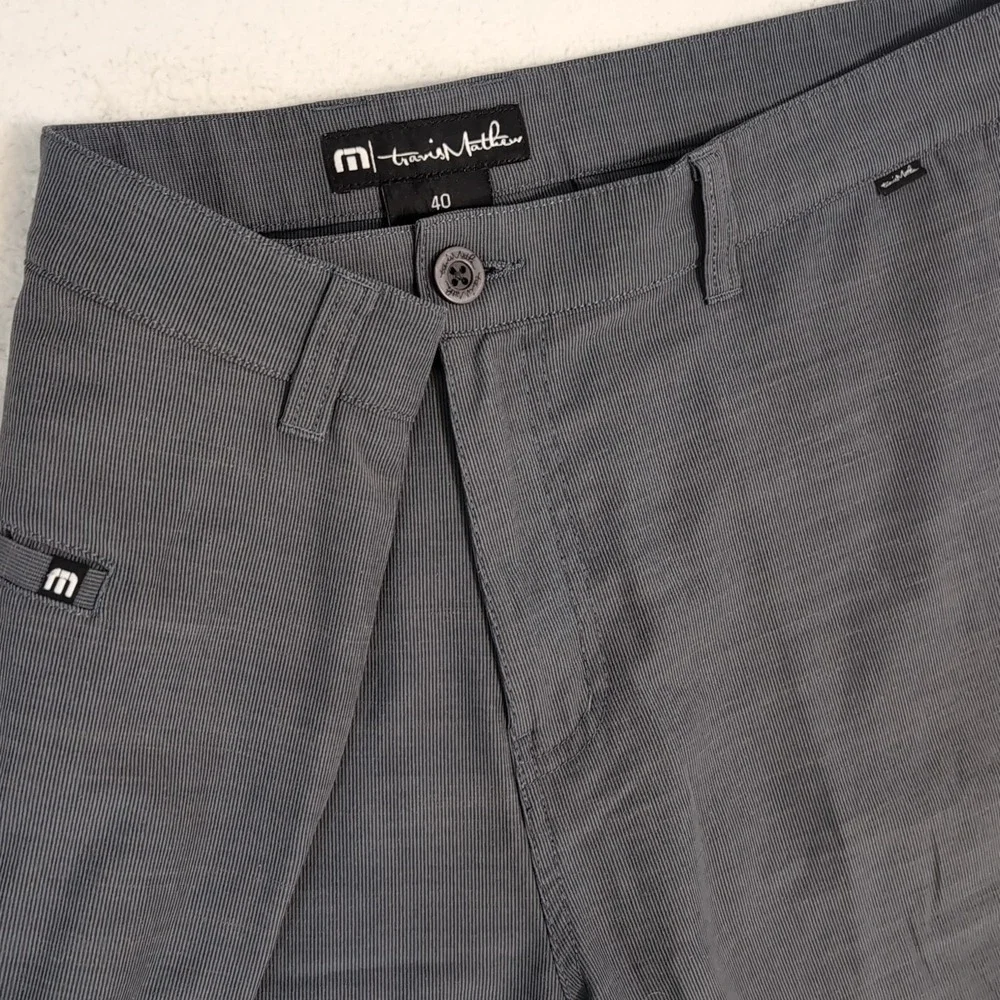Travis Mathew Shorts Mens 40x11